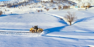 Muş’ta bir günde 333 köy yolu ulaşıma açıldı