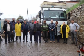 Nazilli Belediyesi Işıklar Mahallesi’nde 5 bin ağaç fidanı dağıttı