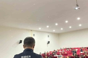 Nazilli İktisadi ve İdari Bilimler Fakültesi’nde ’Siber Güvenlik Semineri’ düzenlendi