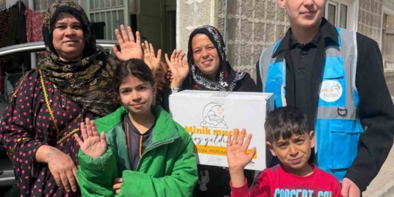 Nebi Hatipoğlu’ndan Eskişehir’deki yeni doğan bebeklere destek