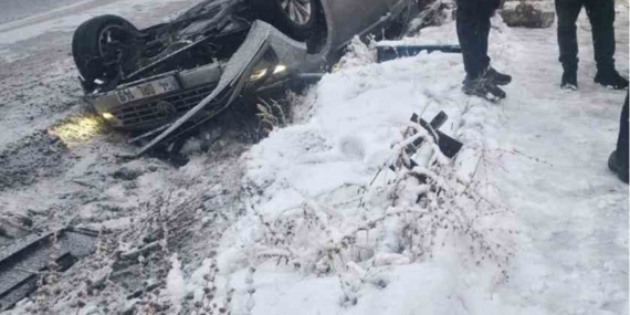 Nevşehir’de kontrolden çıkan otomobil takla attı: Kaza anı kamerada