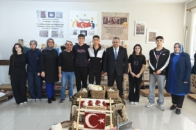 Öğrenciler ilçenin geleneğini okulda yaşatıyor