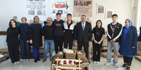 Öğrenciler ilçenin geleneğini okulda yaşatıyor