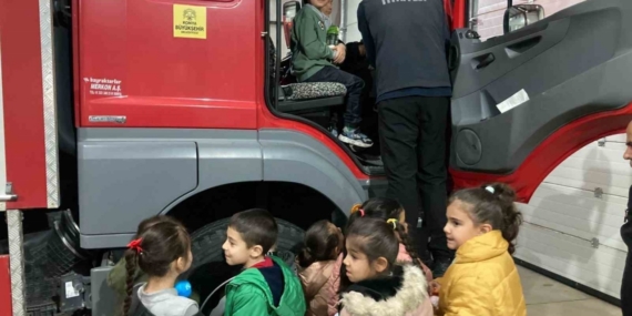 Öğrenciler yangın eğitimiyle bilinçlendi