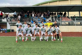 Okul Sporları Gençler Futbol Müsabakaların şampiyonu Mesleki ve Teknik Anadolu Lisesi