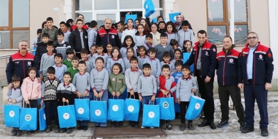 Okullarda öğrencilere tarım eğitimi