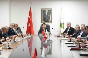 Osmangazi Belediyesi’nde yıl sonu değerlendirme toplantısı gerçekleştirildi