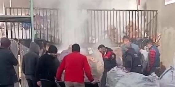 Osmaniye’de geri dönüşüm tesisinde yangın korkuttu