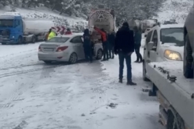 Osmaniye’de yoğun kar yağışı zincirleme kazaya neden oldu