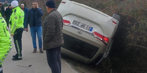 Otomobil takla attı: 1 yaralı