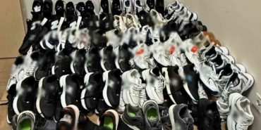 Polis 60 çift imitasyon ayakkabı ele geçirdi