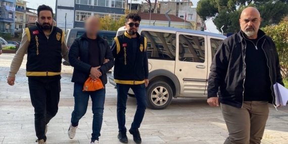 Polis ekiplerinden firariye ’komşu kılığında’ operasyon
