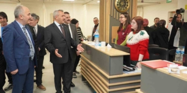 Rize protokolünden yeni yıla çalışarak girenlere ziyaret