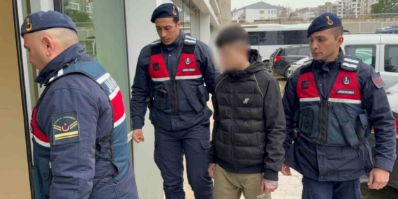 Samsun’da uyuşturucu hapla yakalanan 17 yaşındaki çocuk tutuklandı