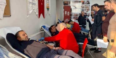 Şanlıurfa İtfaiyesi’nden kan bağışı