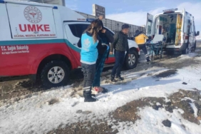 Şanlıurfa’da karlı yollarda doğum seferberliği