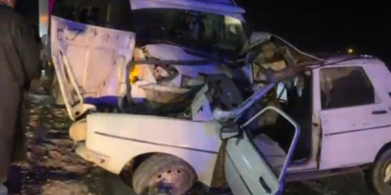 Şanlıurfa’da minibüs ile otomobil çarpıştı:1 ölü