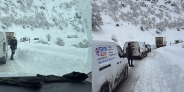 Şemdinli yolunda mahsur kalan araçlar kurtarıldı