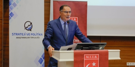 Şeref Malkoç: "Türkiye’nin yeni ve sivil bir anayasaya ihtiyacı var"