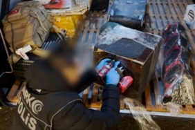 Ses sistemi içerisinde uyuşturucu sevkiyatı narkotik köpeğine takıldı