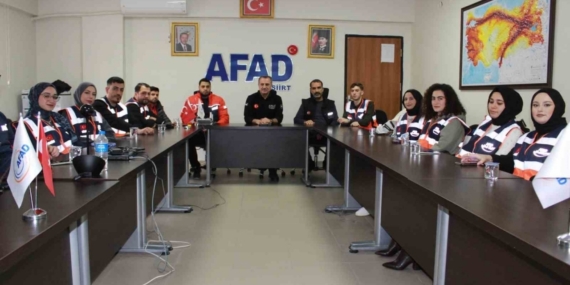 Siirt AFAD, gönüllülerle ekibini güçlendiriyor