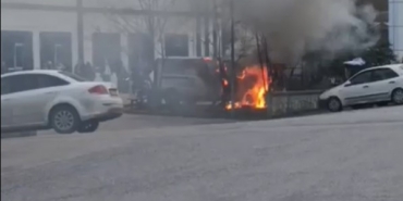 Şile’de seyir halindeki araç alev aldı