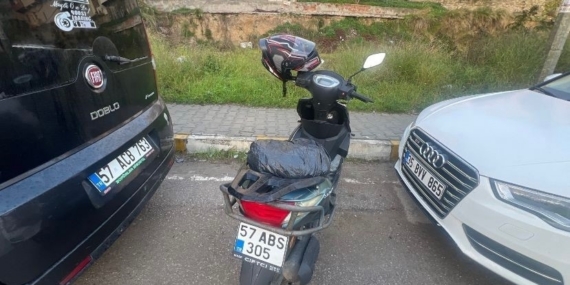 Sinop’ta devrilen motosiklette sürücü yaralandı