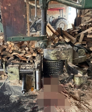 Sinop’ta iş kazası: Elini hızar makinesine kaptırdı