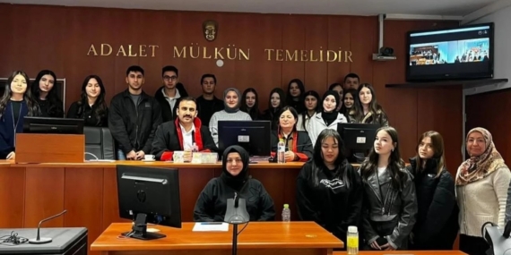 Sinop’ta öğrenciler adaletin işleyişini yerinde gözlemledi