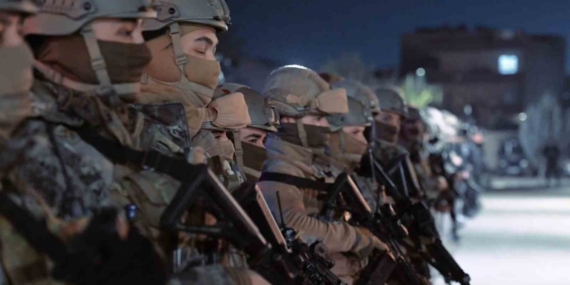 Şırnak’ta 2 milyon 630 bin liralık kaçak ürün ele geçirildi: 11 gözaltı