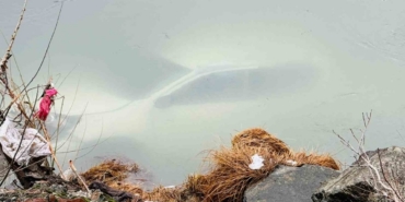 Şırnak’ta köylüler çaya uçan araçtan kurtardıkları 3 yaralıyı evlerinde ağırlayıp, ısınmalarını sağladı