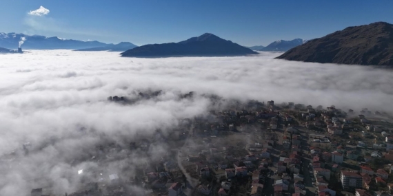 Sis kartpostallık görüntüler oluşturdu