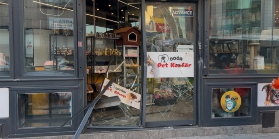 Şişli’de  ters yöne giren sürücü dehşet saçtı: 2 ölü, 5 yaralı