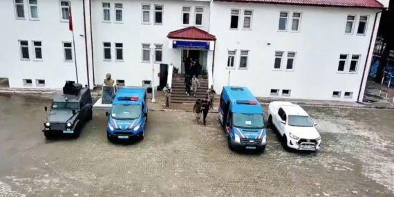 Sivas’ta 10 kaçak göçmen yakalandı