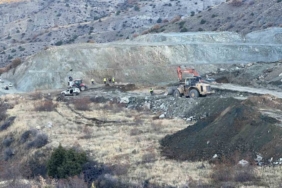 Sivas’ta göçük altında kalan madenciyi arama çalışmaları 18 gündür sürüyor