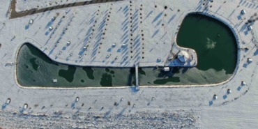 Sivas’ta soğuk hava etkisini gösterdi, ördeklerin olduğu gölet kısmen dondu