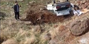 Siverek’te otomobil köprüden uçtu, sürücü yaralandı