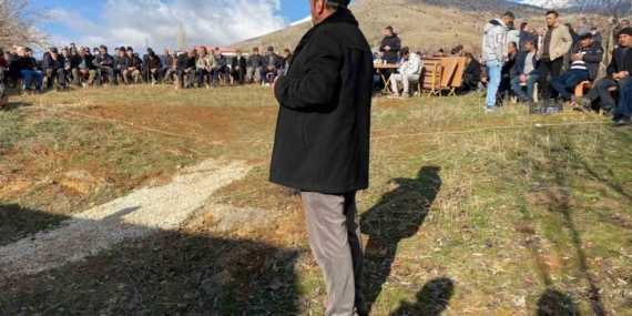 Suçsuz yere öldürülen 2 çocuk annesi memleketinde toprağa verildi