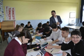 Sultanhisar Kaymakamı Ateş, öğrencilerle bir araya geldi