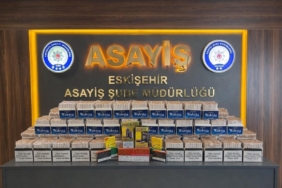 Şüpheli araçtan binlerce dal bandrolsüz sigara ele geçirildi