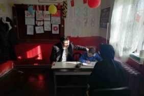 Susuz Kaymakamı Tutal’ın okul ziyaretleri sürüyor