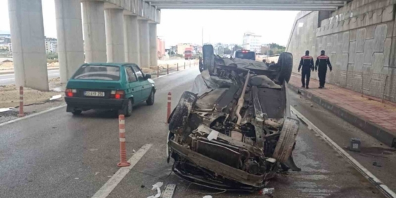 Takla atan otomobilin sürücüsü yaralandı