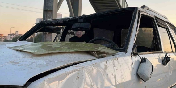 Takla atarak hurdaya dönen Tofaş’ın sürücüsü yaralandı