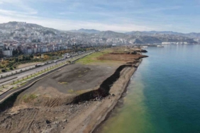 Tamamlandığında plaj alanıyla yıllar sonra Trabzon halkını denizle buluşturacak