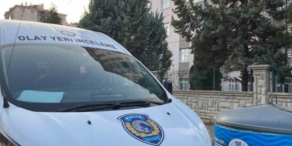 Tartıştığı eşini tabancayla bacağından vurarak yaraladı