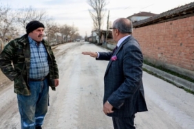Taşköprü Belediyesi, yol yapım ve çevre düzenleme çalışmalarına aralıksız devam ediyor
