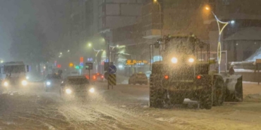 Tatvan’da 15 köy yolu ulaşıma kapadı: Merkezde kar kalınlığı 50 santimetreye ulaştı
