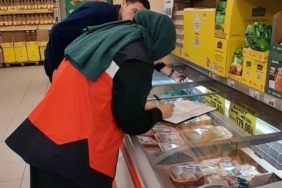 Tavşanlı’da marketlerde fiyat takibi denetimleri sürüyor