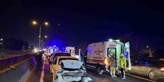 Tekirdağ’da zincirleme kaza: 2’si asker 5 yaralı