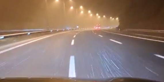 TEM’in Bolu geçişinde tipi şeklinde kar yağışı